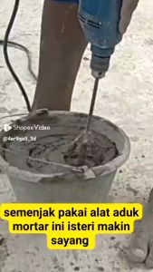 Pengaduk Beton Kuat: Alat Pengaduk Serbaguna Sabun Semen Cat Panjang 40cm
