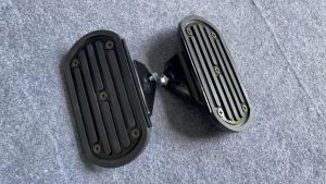 Cặp Gác Chân Trước Suzuki Gz150a