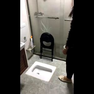 Kursi Toilet Wc Duduk Portable Foldable Kursi Toilet Lipat Untuk Orang Tua atau Ibu Hamil