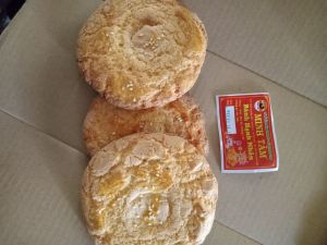 Bánh hạnh nhân 1 bịt gồm 3 cái