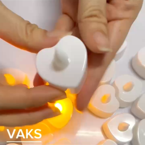 Combo 5 đèn NẾN TRÁI TIM VÀNG NHẠT điện tử nhỏ lãng mạn LED cầu hôn đạo cụ đèn trang trí tiệc cưới sinh nhật