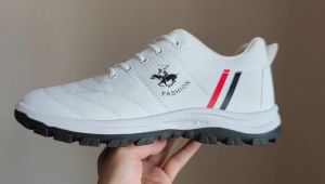 รองเท้าผ้าใบผู้ชาย ระบายอากาศดีมาก กันลื่น ทนทาน กันน้ำ เหมาะสำหรับวิ่งทุกฤดู