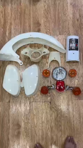 BỘ NHỰA DÀN ÁO XE CUB 81 ( KHÔNG SƠN )