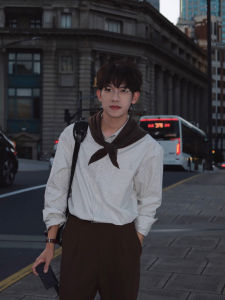 เสื้อเชิ้ตแขนยาวลายทางสไตล์ย้อนยุคสำหรับผู้ชาย Eli Mode Oxford Cloth Cotton หลวมๆ สไตล์เมือง ทนทานต่อการสึกหรอ เสื้อเชิ้ตแฟชั่น