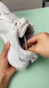 Good Quality Spring Shoes Tree Plastic Expander Stretcher Sneaker Hold Adjustable Shoe Care Horns Kasut Holder Rod弹簧鞋架