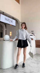 เสื้อเชิ้ตลายริ้วแขนยาว เนื้อผ้าหนาอยู่ทรง คอปกชายโค้ง Cookie Bear