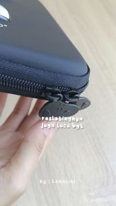 Tablet iPad Bag Sleeve Universal Tas Jinjing Macbook Tahan Guncangan Resleting Waterproof 13 13.3 14 15 15.6 Inci Air Pro Leptop Asus Acer Lenovo HP Huawei Samsung S6 S7 S8 A6 A7 Warna Hitam Putih Snoopy Lucu Murah Korean Model