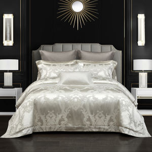 Elegant Silk Luxurious Bedding Set