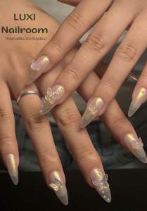 Nailbox - Móng Úp Thiết Kế Thủ Công Mẫu Thạch Tráng Gương Đính Bướm Ngọc Trai