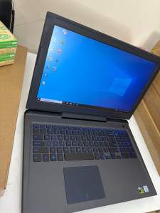 Dell Gaming G7 7588 Core i5-8300H RAM 8GB SSD 128GB HDD 500G GTX 1050ti ( 4G) 15.6 inch FHD