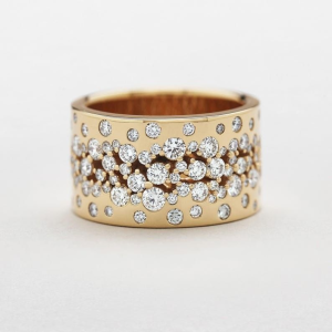 Luxury Wide Band Ring for Women with Artificial Zirconia Starry Skies Design High-End Heavy Work Jewelry