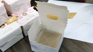 HUI กล่อง กล่องใส่ของชำร่วย ของขวัญ เเบบใหม่ ลายน้ำ สินค้าพร้อมส่ง เป็นจำนวนมาก