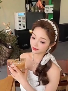 [พร้อมส่ง] ที่คาดผมริบบิ้นลายจุด แบบหยัก มีให้เลือก 2 สี Biangels