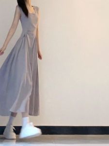 Itawina | ชุดเดรสแขนกุดสีม่วง ชุดเดรสยาวสไตล์วันหยุดชายหาดสำหรับผู้หญิง ฤดูร้อน 2025 ชุดเดรสยาวสไตล์หวาน สไตล์ญี่ปุ่น โพลีเอสเตอร์ 100%