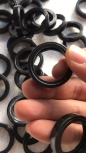 [LOẠI TỐT ]- Phốt lupe ( van 1 chiều cho đầu rửa xe ) 1hp - 2hp