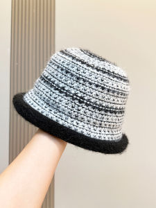 Autumn Winter New Style Japanese Warm Gradient Color Fisherman Hat Women Fashionable Versatile Face Slimming Bucket Hat