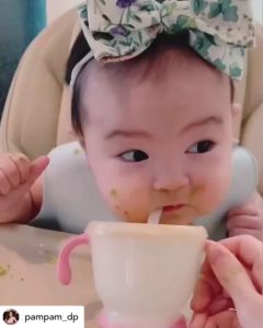 Richell(ริเชลล์) [ยอดนิยม⭐] ถ้วยฝึกดูดรุ่น AQULEA สำหรับเด็ก 6 เดือนขึ้นไป ดีไซน์มีปุ่มกดดันน้ำขึ้น ช่วยฝึกดูดให้คล่อง