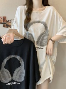 พลัสไซส์ ลำลอง เสื้อยืดแขนสั้น ผู้หญิง Fashion Diamond ลายพิมพ์ตัวอักษร หลวม Fit ความยาวปานกลาง เสื้อท่อนบน สําหรับ Apple Pear Hourglass Body Type