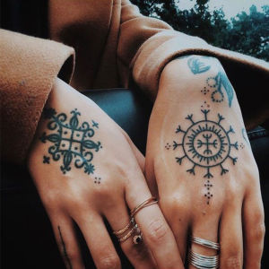 Mystical Totem Herbal Tattoo Stickers for Hands and Neck Multi-Use Temporary Tattoos Simple Ramadan Lucky Blessing Daily Use Travel Eid Henna Tattoo Patterns Fashionable Womens Tattoo Stickers Long-Lasting Waterproof for 15 Days