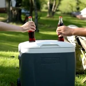Cool Box Mini Pendingin Kotak Beku Tetap Segar Wadah Serba Guna Tempat