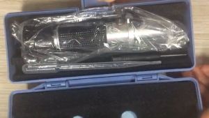 Khúc Xạ Kế Đo Độ Mặn Giá Rẻ 0-28% 0-10% Đo Nồng Độ Muối Trong Nước Tặng Kèm Hộp Đựng Bảo Vệ