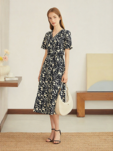 YINER | French Vintage Print V-neck Contrasting Elegant Slim Fit Dress