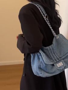 Fashionable Large Capacity Denim Shoulder Bag Womens Chain Tote Bag Commuting Class Casual Soft Handbag Pure Color Design