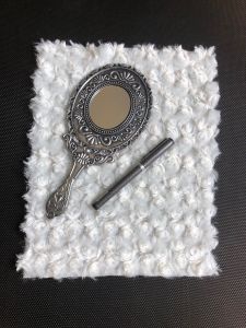 39บาท🔥🔥ผ้าขนสีขาวขนาดเล็ก สีขาว20x20cm วางพร๊อพถ่ายรูปสินค้าขนาดเล็ก