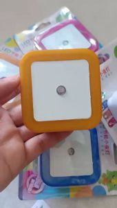 Đèn ngủ cảm ánh sáng tự động mở khi trời tối led tiết kiệm điện