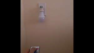 Bóng đèn LED RGB 9W 10W  Đèn điều khiển thông minh có thể điều chỉnh độ sáng 220V Đèn đổi màu