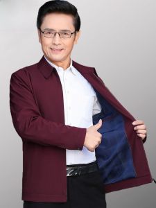 แจ็คเก็ตผ้าไหม Pierre Cardin สำหรับผู้ชาย ฤดูใบไม้ผลิและฤดูใบไม้ร่วง งานแต่งงาน วันเกิด สีแดง ปกโปโล ซิป แขนยาว เสื้อโค้ท