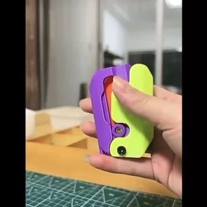 Mainan Pisau Wortel Mini 3D Printing Gravity Carrot Knife Fidget Toys Mainan Pereda Stress