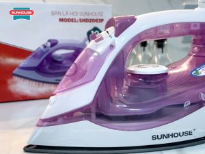 SHD2063 SUNHOUSE Bàn ủi hơi nước 1600W chế độ phun sương và tia nước FULLBOX