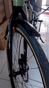 Spakbor Sepeda 26 Compatible 27.5 700c Chromoplastic Hybrid