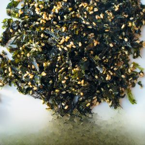 Original Flavor Roasted Seaweed Sesame 500g Ready-to-eat Childrens Supplementary Food Rice Ball Flavor Kelp Snack