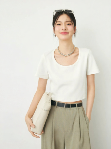 SEIFINI | U Neck Stretch Cotton Embroidered Short Sleeve T-Shirt White
