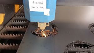 โทวะ แผ่นฉลุ เหล็กฉลุ ปลามงคล 3 มิติ ประดับตกแต่ง บ้าน บิวอินท์ แต่งรีสอร์ท ปลา มงคล ขนาด เส้นผ่านศูนย์กลาง 30 ซม