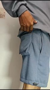 Celana Cargo Pendek Santai Pria Distro Hitam Bahan Soft Flece Lembut Adem Murah Model Saku Belakang