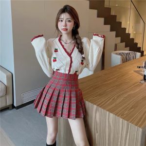 Set Áo Khoác Len Nữ Cherry Siêu Dễ Thương Len Pha Lông Thỏ Mềm Mại + Cv Tennis Caro Xinh Xỉu