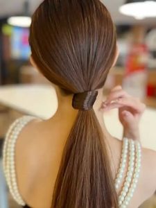 Dây cột tóc hình tóc giả bằng sợi tổng hợp độc đáo