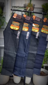 LIVE BUFFALO JEANS & CO. กางเกงยีนส์ ทรงกระบอก ผ้าด้าน กระดุม มี2สี มิสไนท์/ยีนส์เข้ม สำหรับชาย และ หญิง