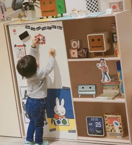 KEBIXIONG | Real Wood Childrens Bookshelf Multi-layer