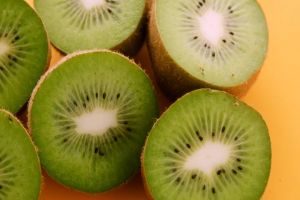 Fresh Zespri Gold Kiwi/ Buah Kiwi 4pcs