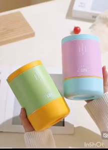 Hộp cơm giữ nhiệt Life 3 ngăn 900 ml có tặng kèm muỗng