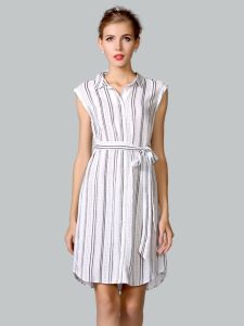 ชุดเดรสแขนกุดผ้าไหมคอตตอนลายทางไซส์ใหญ่ กระโปรงทรงเอ แฟชั่นฤดูร้อน ผ้าฝ้ายเทียม คอโปโล กระดุม แขนกุด กระโปรงยาวปานกลาง