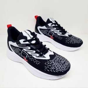 sepatu runing one overshoot