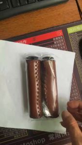 Vỏ Bọc Tay Cầm Xe Đạp Bằng Da Khâu Tay Phong Cách Cổ Điển - Phụ Kiện Thiết Bị Đạp Xe Bền Bỉ