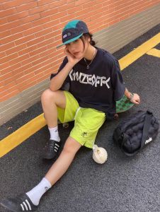 Quần Short Nữ American Fluorescent Green Nhanh Khô Thường Ngày Không Đến Đầu Gối Rộng Rãi Mỏng Thể Thao Năm Điểm Quần