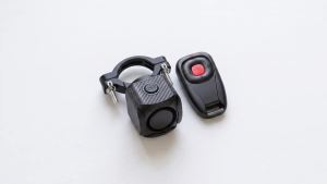 120dB USB-C Sạc Chuông Xe Đạp Điện Chống Nước 5 Chế Độ Cho Xe Đạp Leo Núi Xe Trượt Scooter Trẻ Em Xe Đẩy Cho Bé