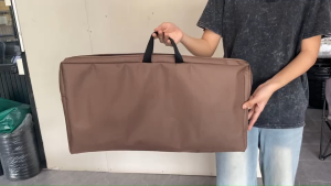 กระเป๋าเก้าอี้พับพกพาสะดวก วัสดุพีวีซี พร้อมฝาปิดกันน้ำ สำหรับแคมป์ปิ้งและกิจกรรมกลางแจ้ง